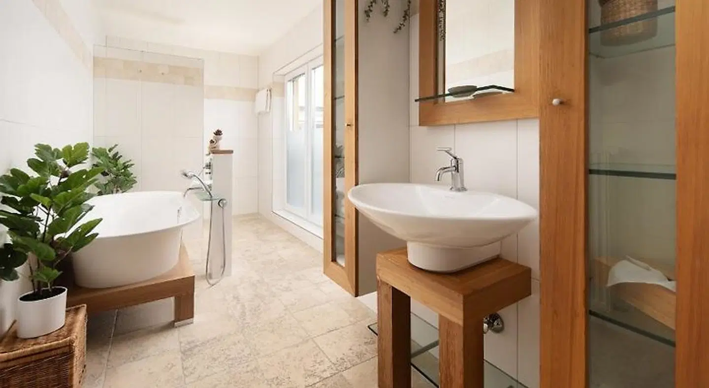 Hotel Vier Jahreszeiten Badezimmer
