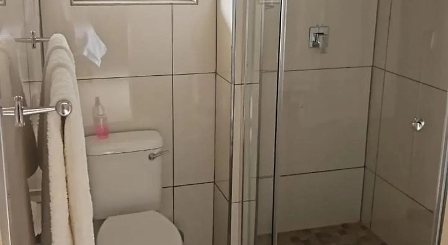 Gariep Country Lodge Badezimmer