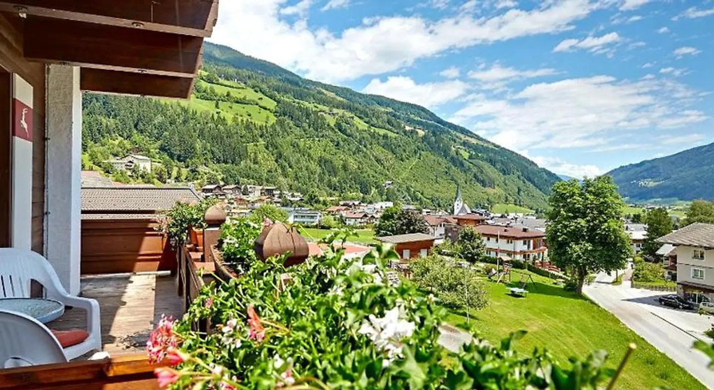 Hotel Hubertus LANDSCAPE