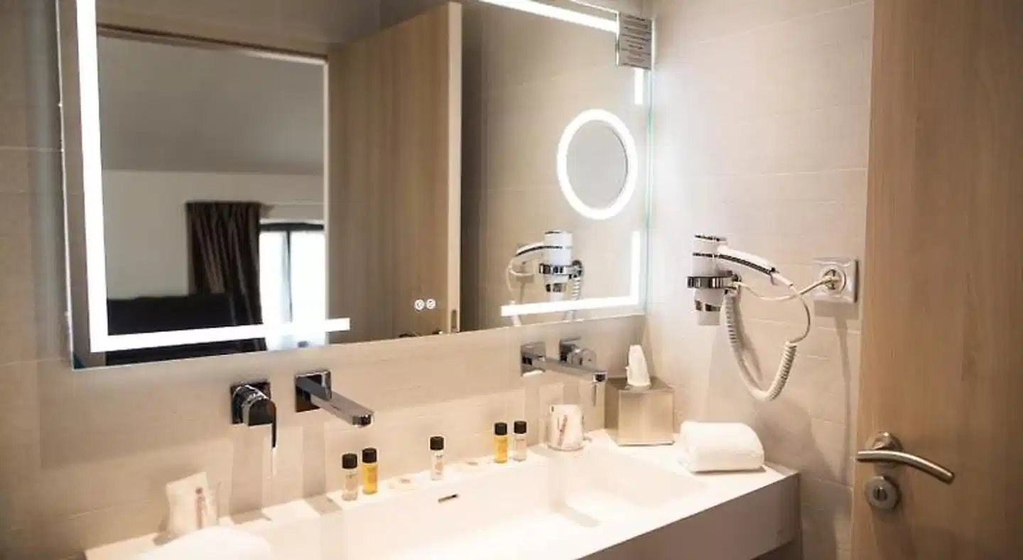 Hôtel 1770 & Spa Badezimmer