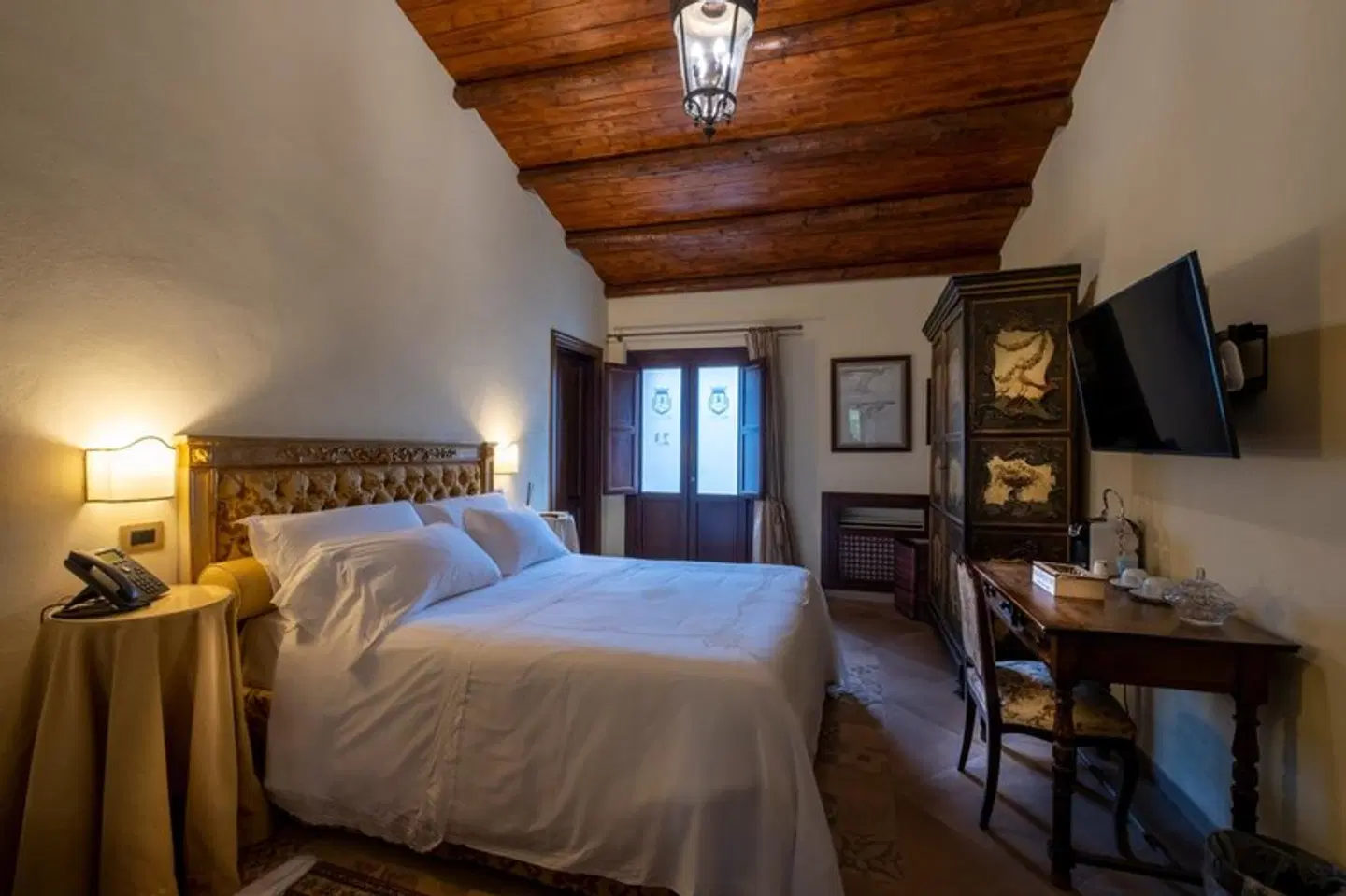 Villa del Gattopardo Suites & Spa ROOM_EXAMPLE