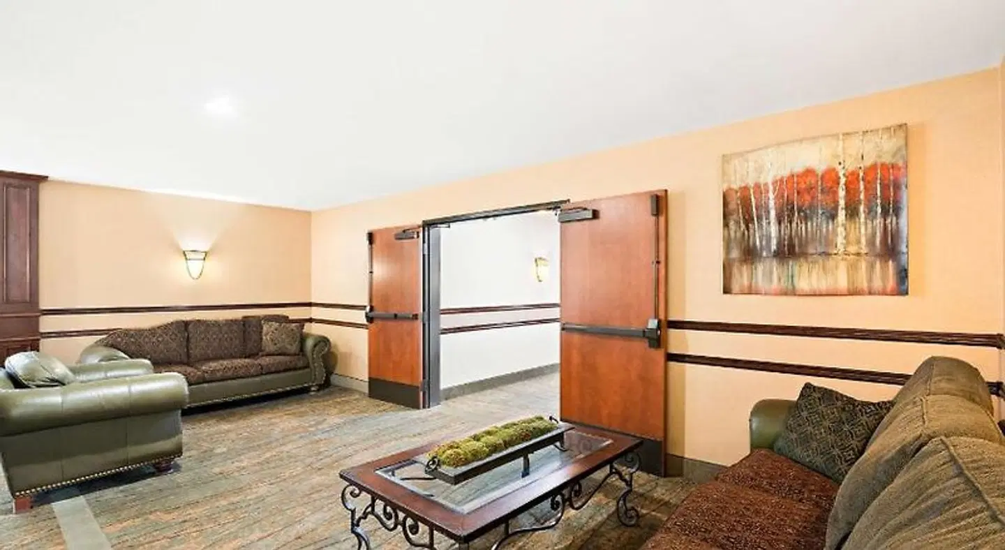 Best Western Newberry Station ROOM_EXAMPLE