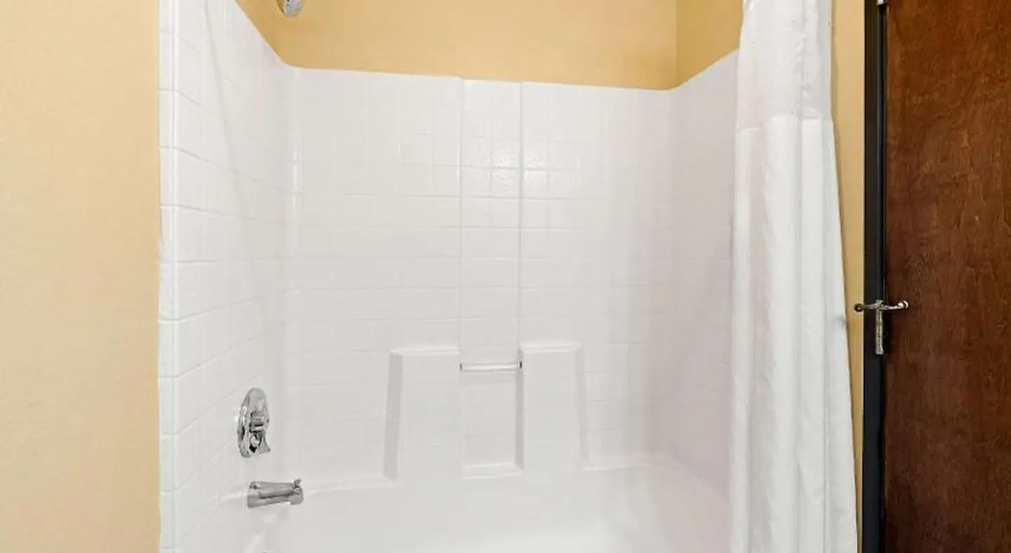 Best Western Newberry Station Badezimmer