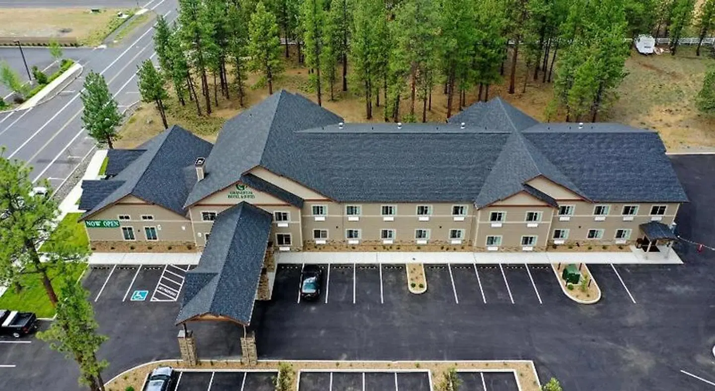 GrandStay Hotel & Suites EXTERIOR