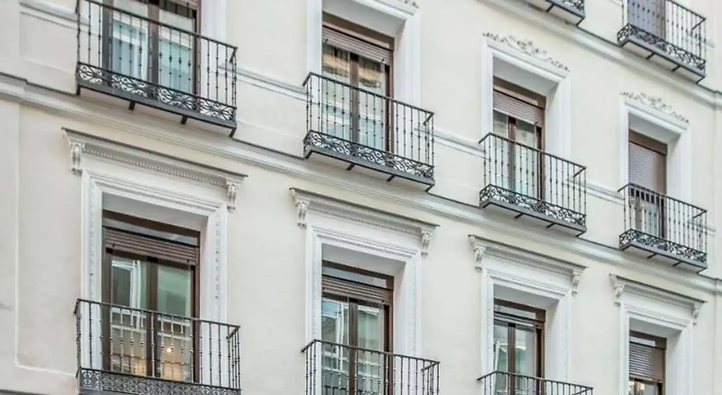 Slow Suites Augusto Modellaufnahme