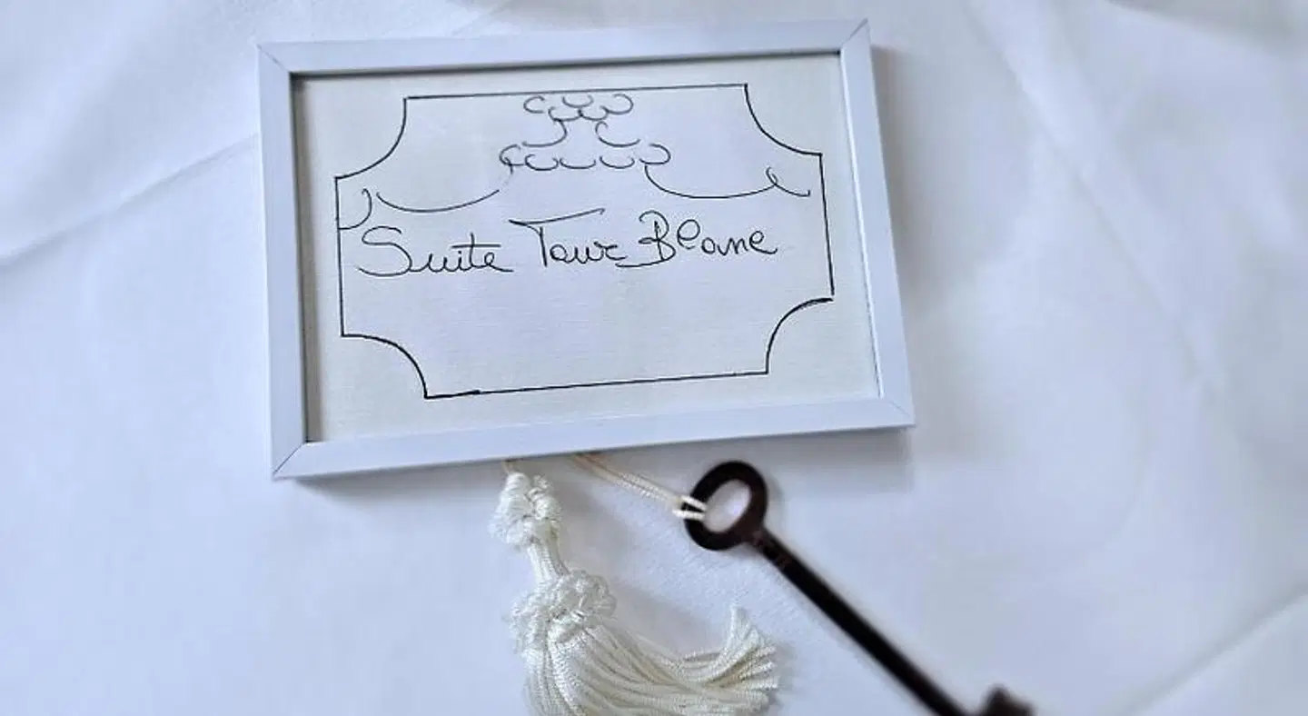 AB Suite Innovative Design B&B MODEL_IMPRESSION