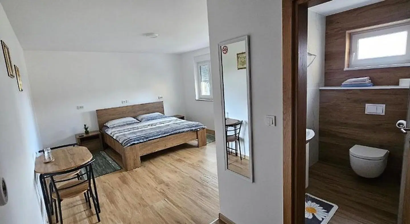 Sobe Mrak ROOM_EXAMPLE