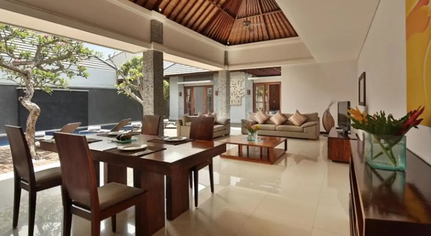 The Wolas Villas Konferenz