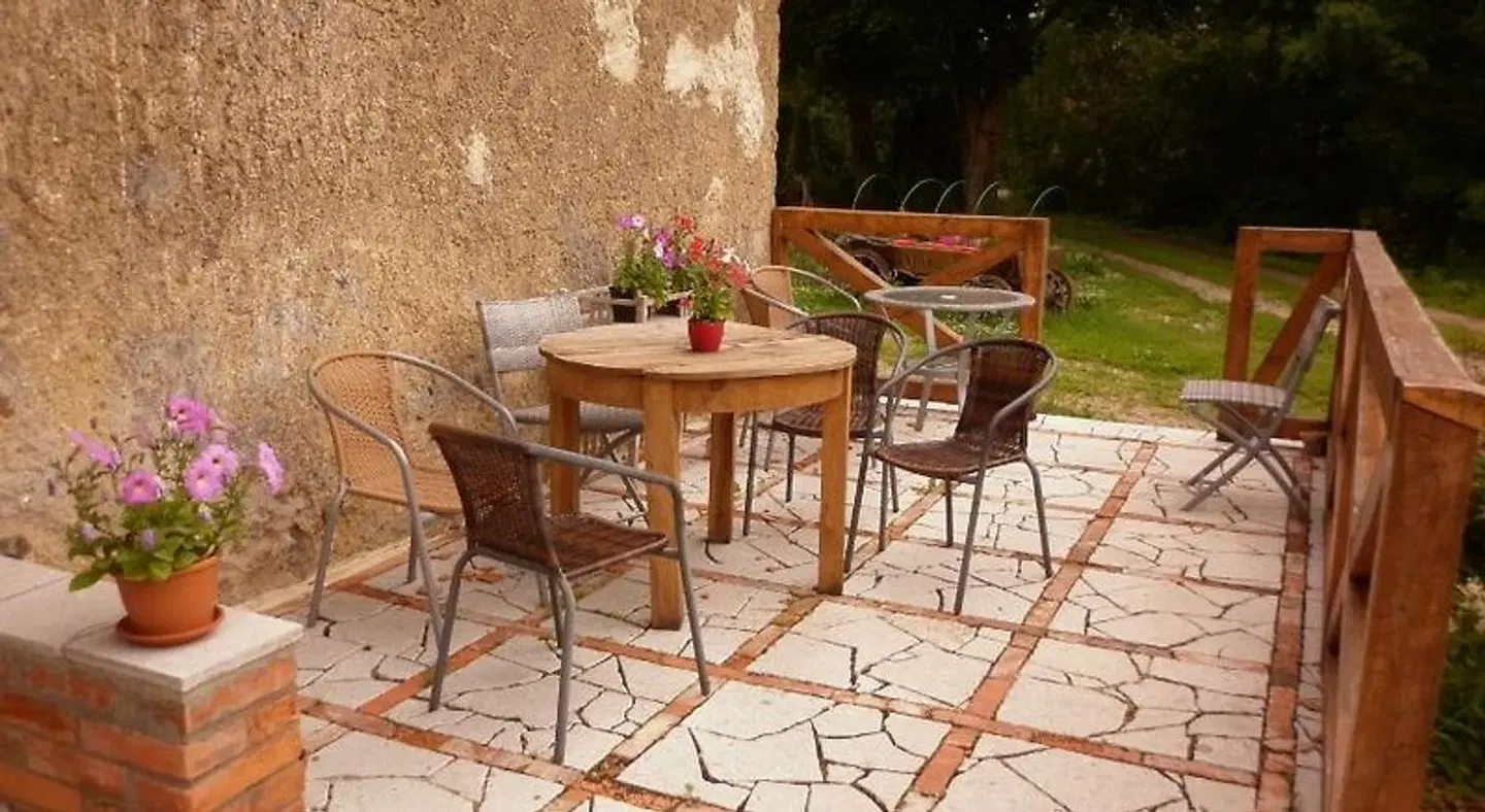 Kuldkaru Manor Terrasse