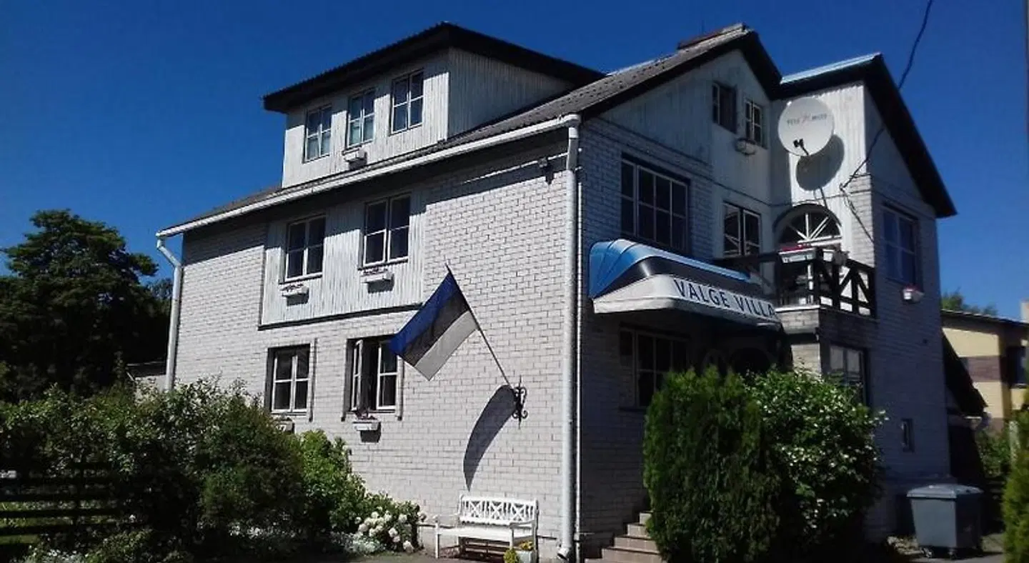 White Villa EXTERIOR