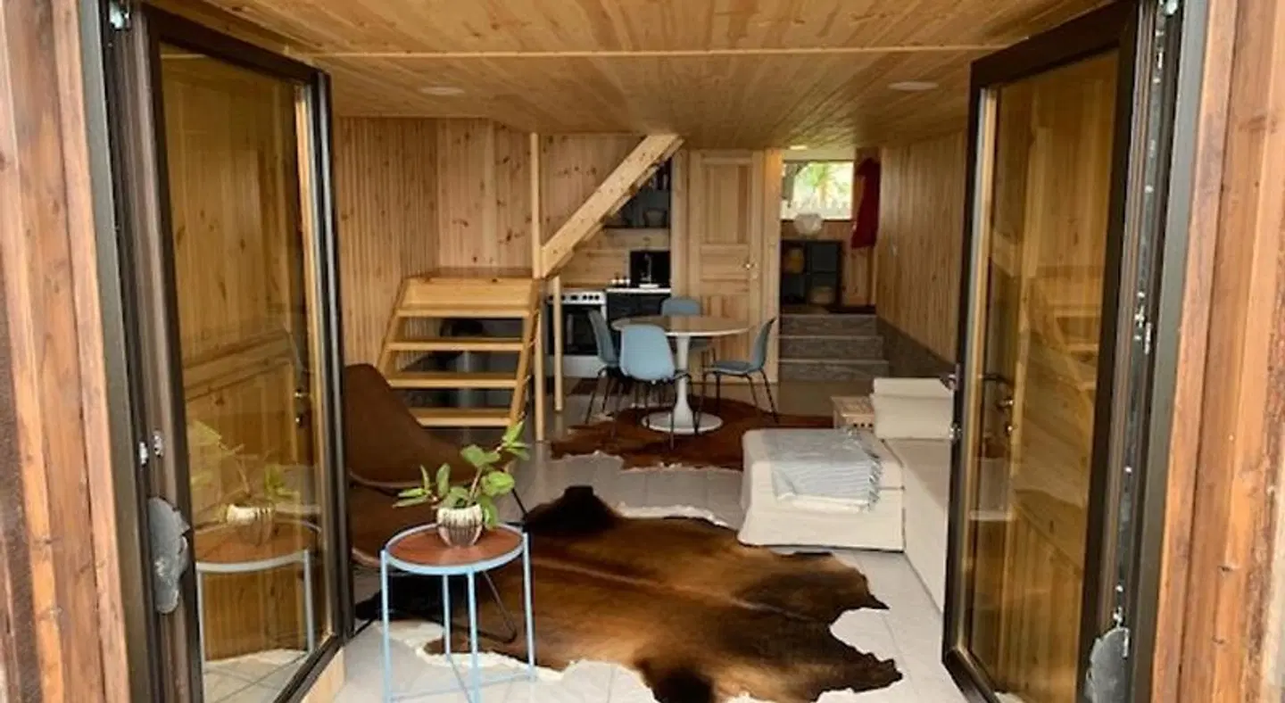 Small Vinter Summer House ROOM_EXAMPLE