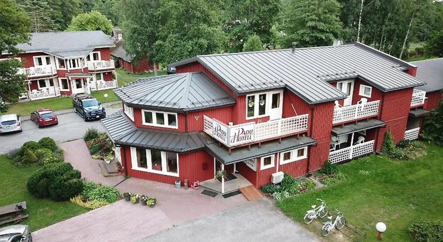 Padu Hotell EXTERIOR