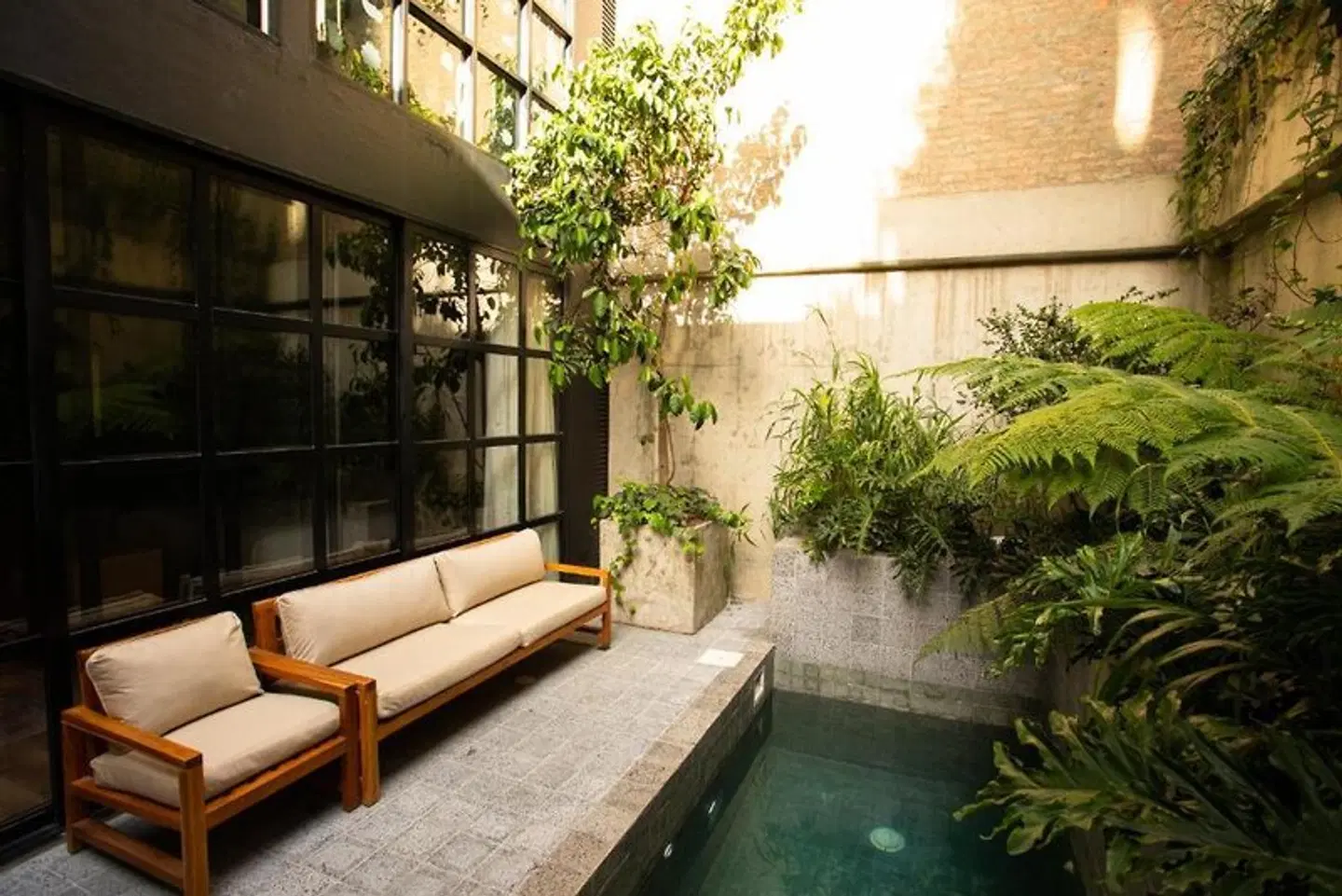 Hotel Coco LOUNGE_LOBBY