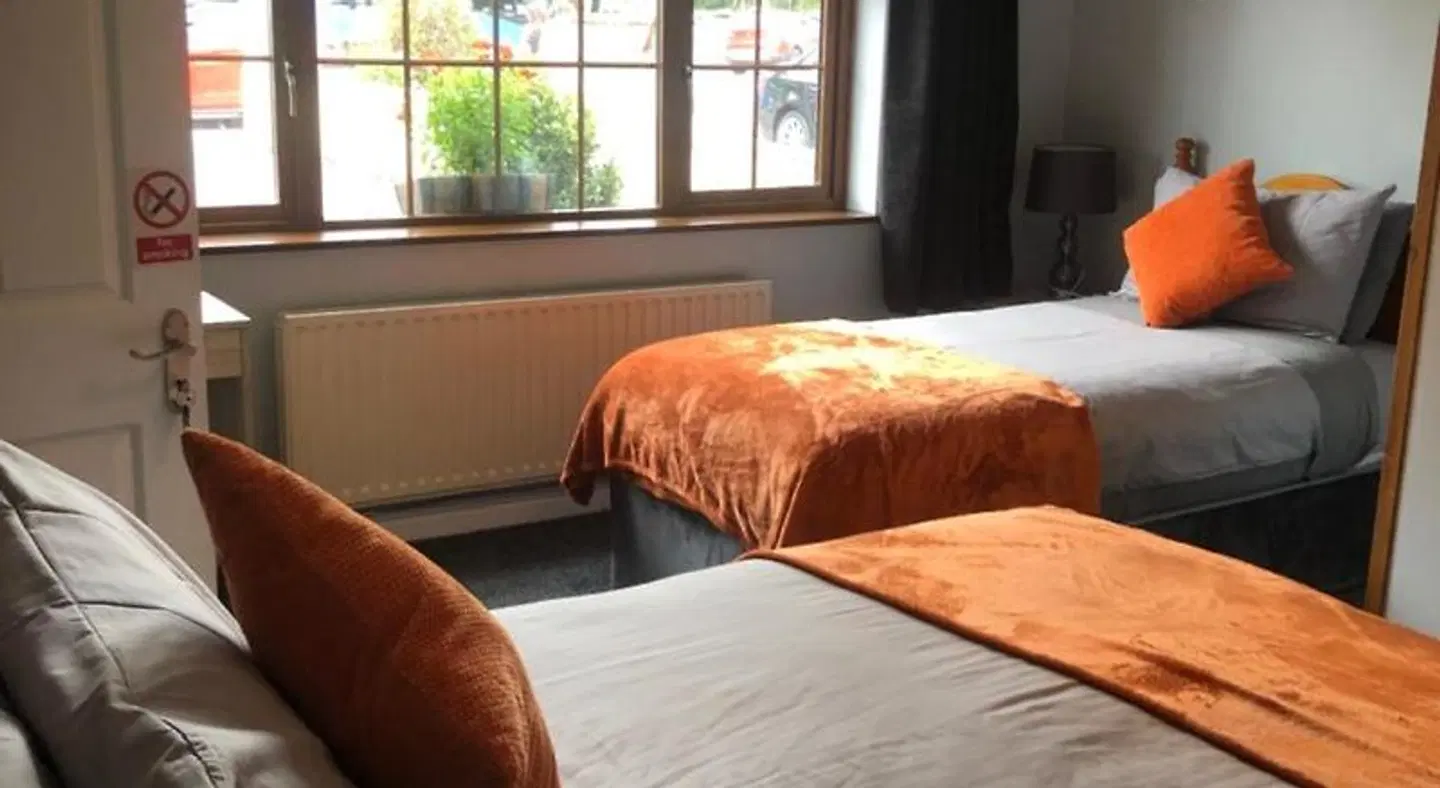 Manorlodge ROOM_EXAMPLE