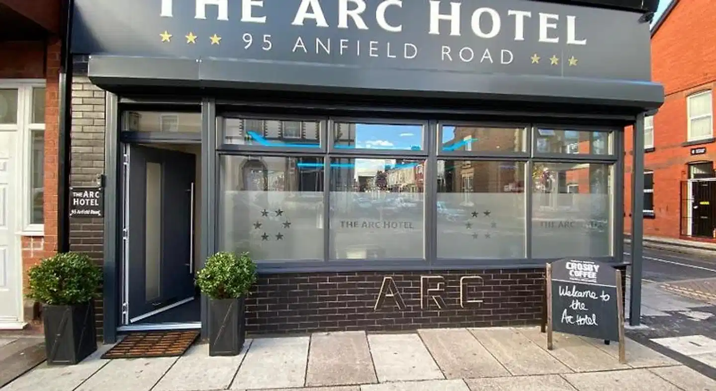 The Arc Hotel Aussenansicht