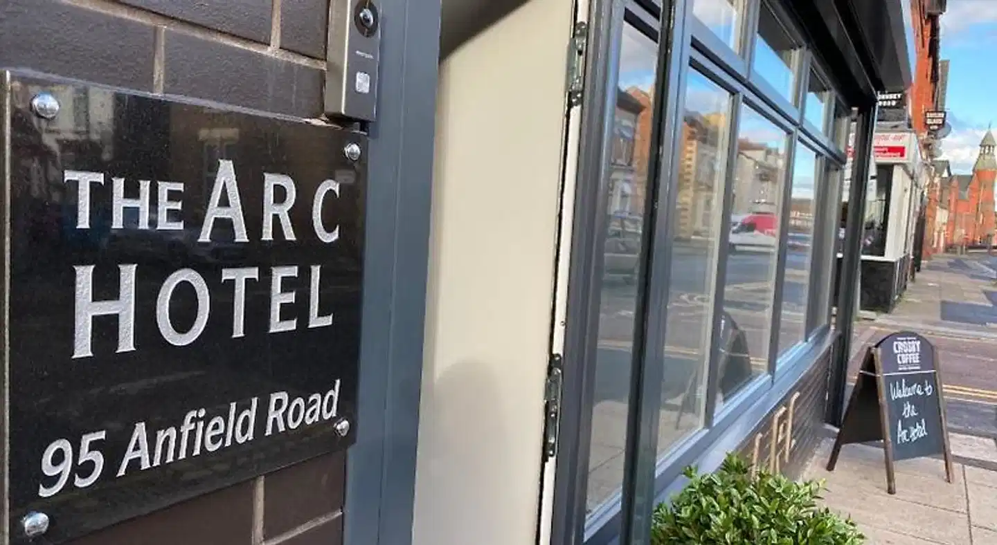 The Arc Hotel Aussenansicht