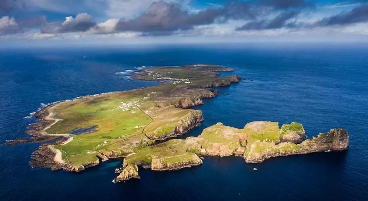 Ostan Oilean Thorai Tory Island Hotel LANDSCAPE