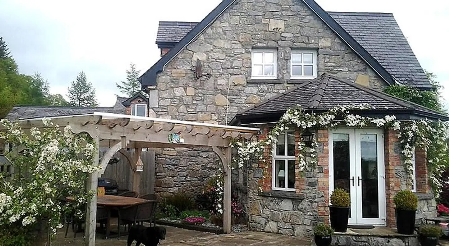 Drumhierney Lodge EXTERIOR