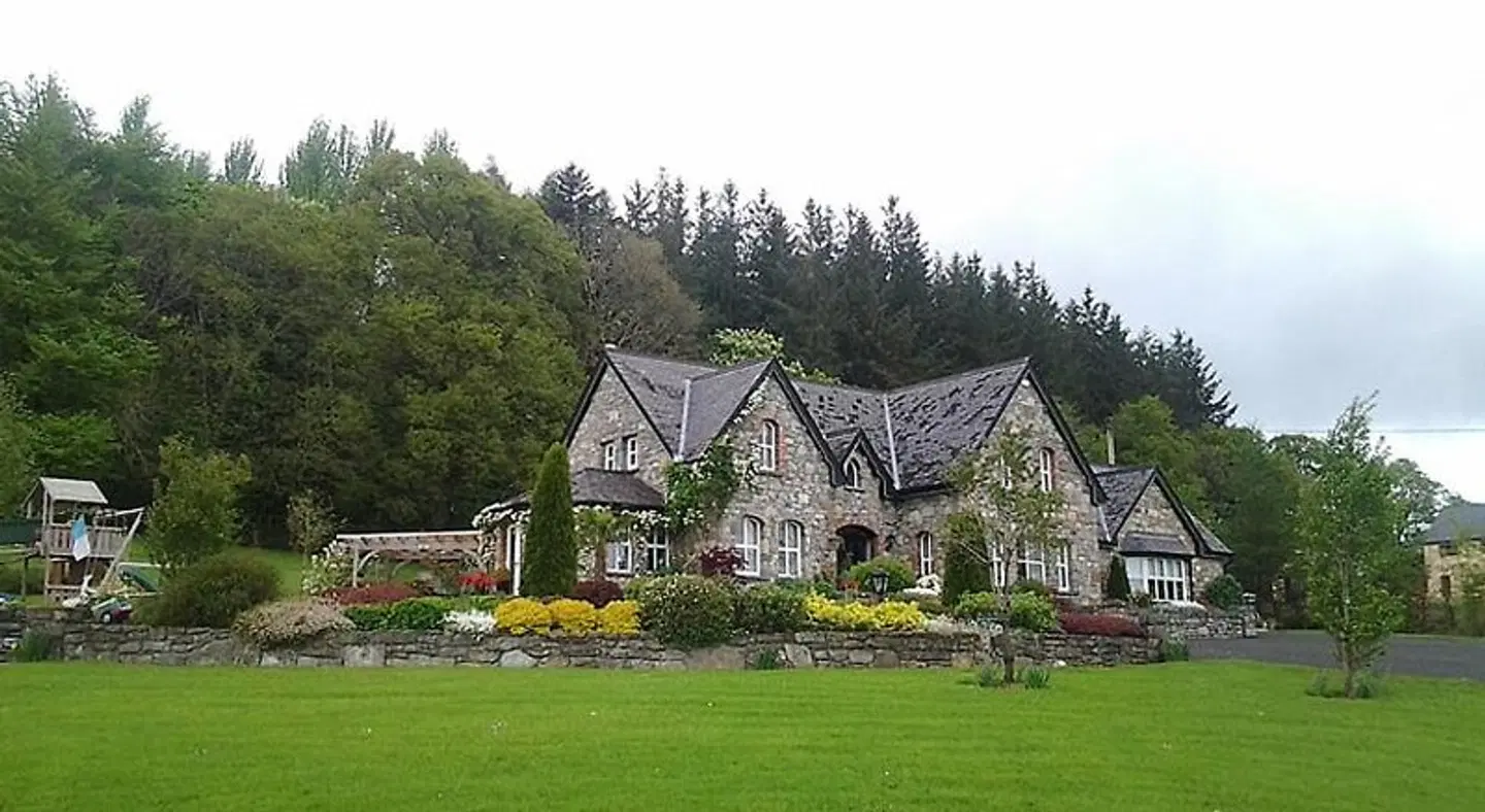 Drumhierney Lodge EXTERIOR