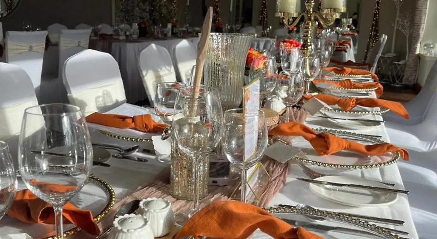 Moycarn Lodge & Marina Restaurant