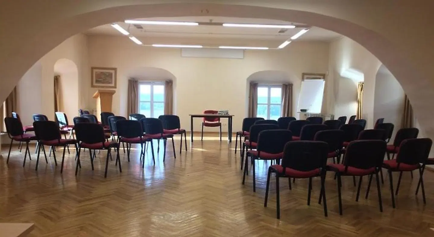 Liskiavos vienuolyno ansamblis Konferenz