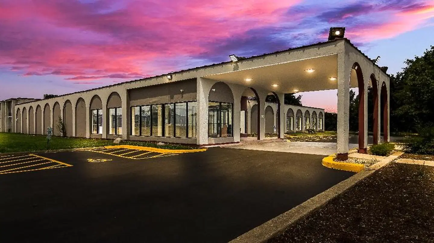 Red Roof Inn Chicago - N Aurora/ Naperville EXTERIOR