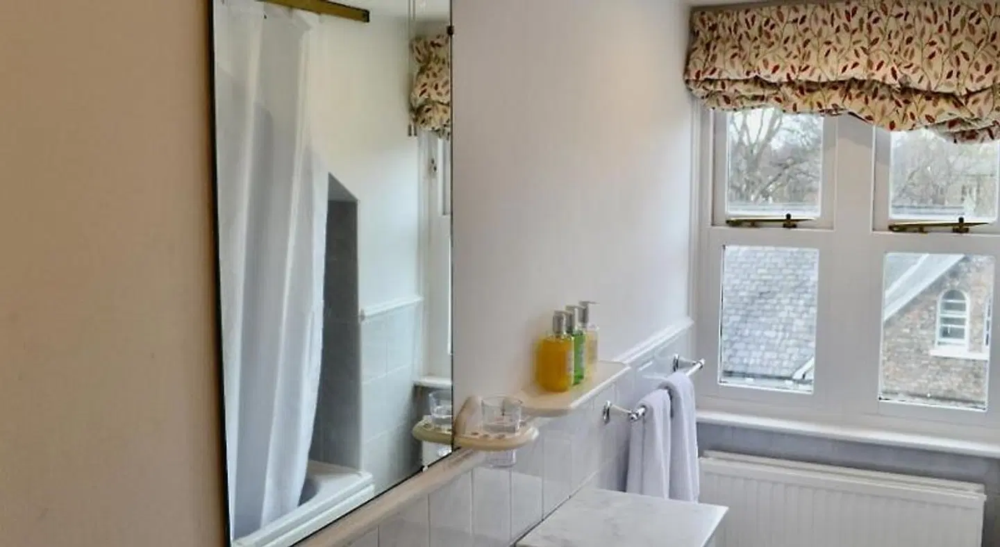 23 St Mary's ROOM_EXAMPLE