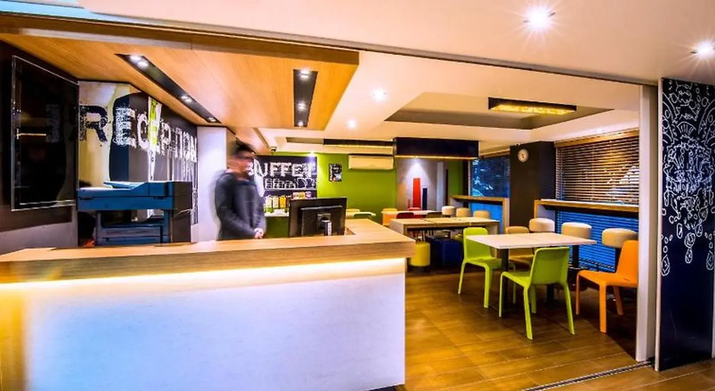 ibis budget St Peters Restaurant
