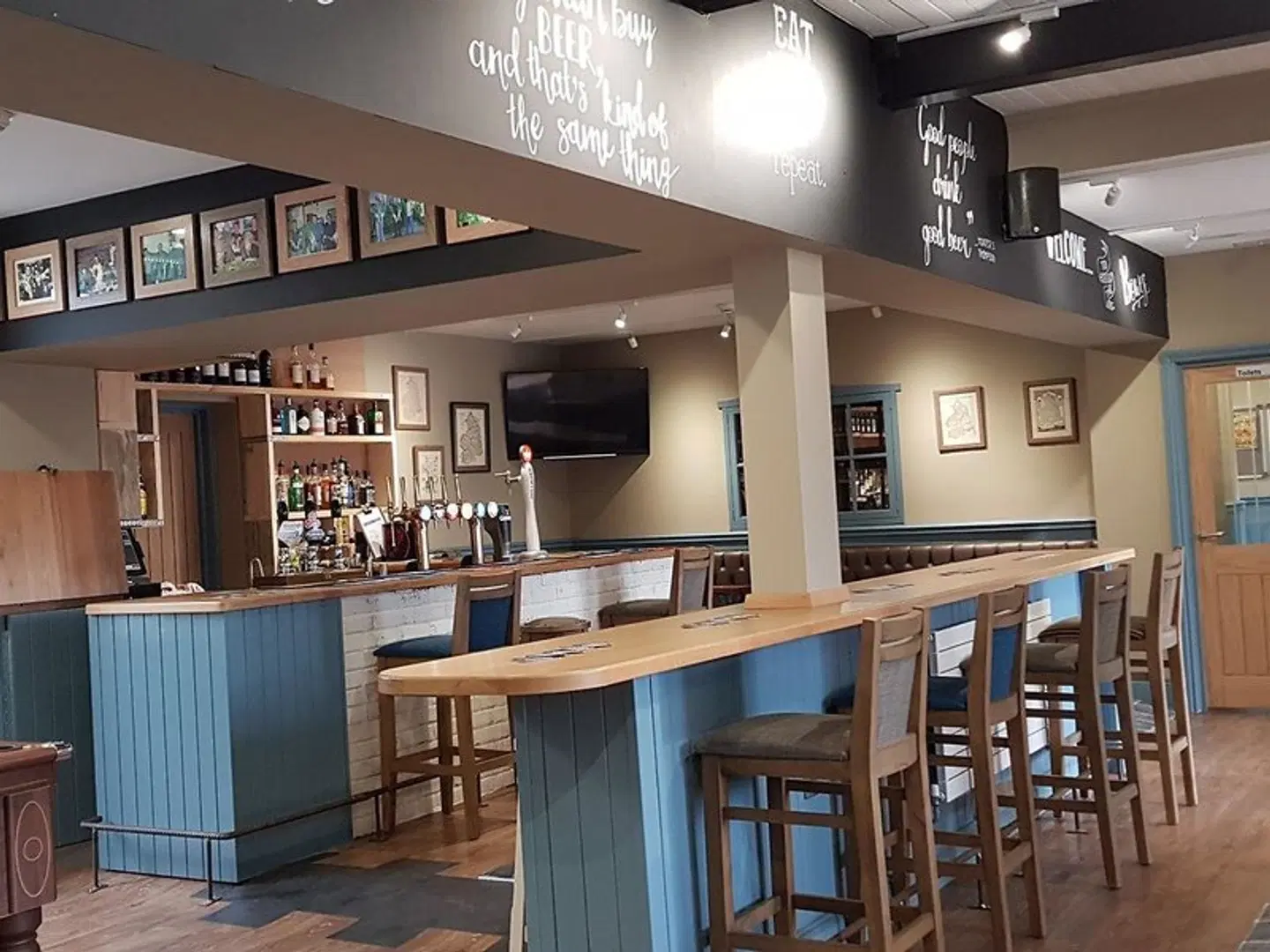 The Bowes Hotel Bar