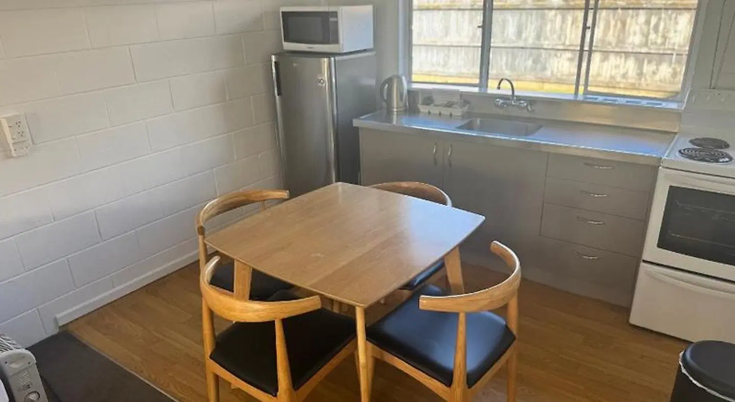 Bristol Motel ROOM_EXAMPLE