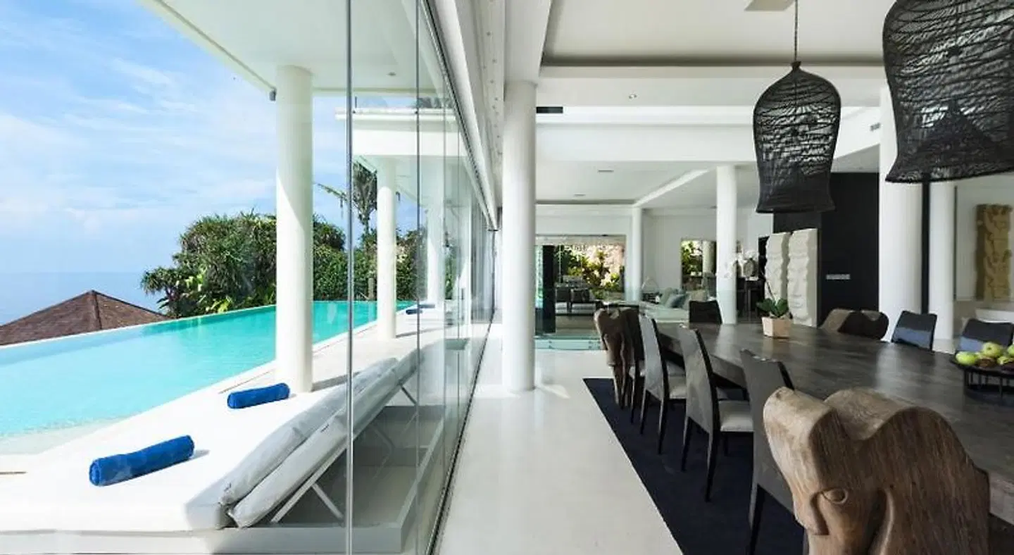 Karma Kandara Hallenbad