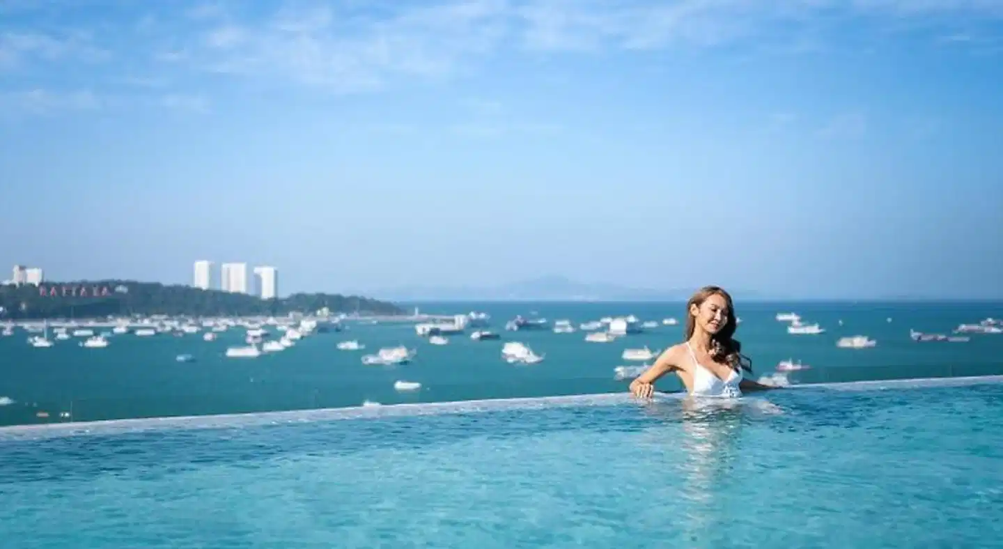 Hilton Pattaya Pool
