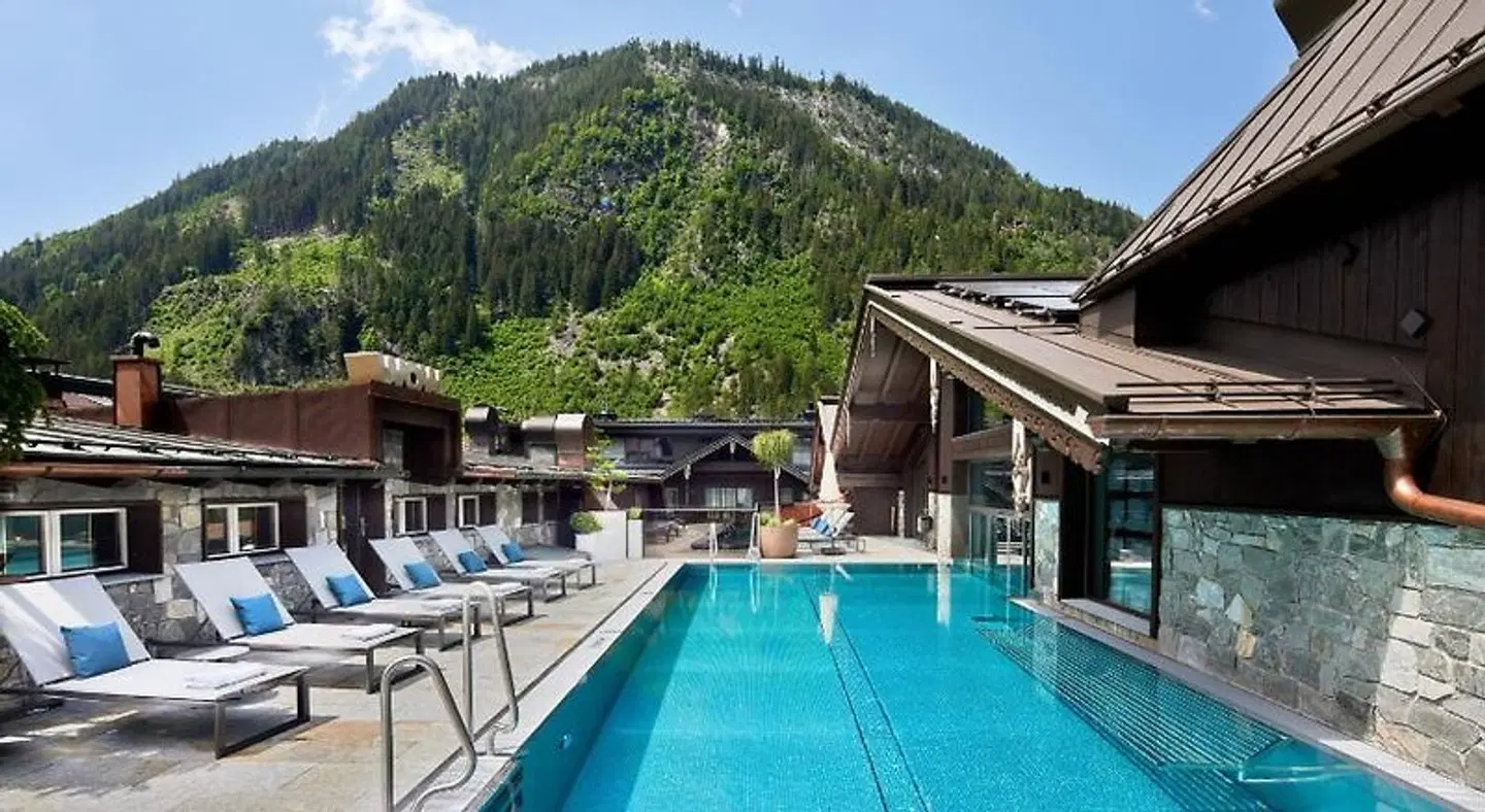 Neue Post OUTDOOR_POOL