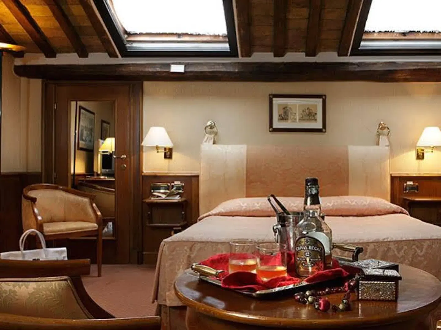 Hotel Pantheon ROOM_EXAMPLE