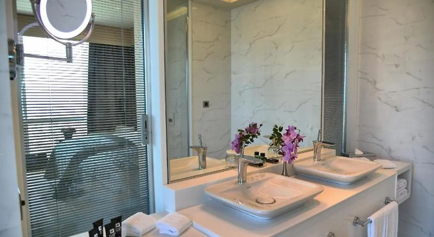 Wyndham Grand Istanbul Levent HEALTH_BEAUTY