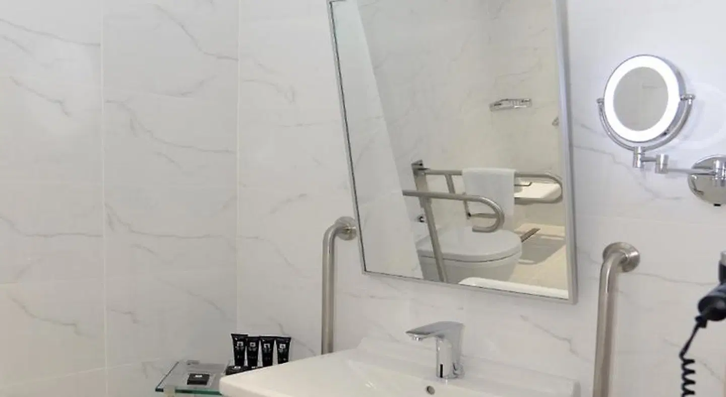 Wyndham Grand Istanbul Levent Badezimmer