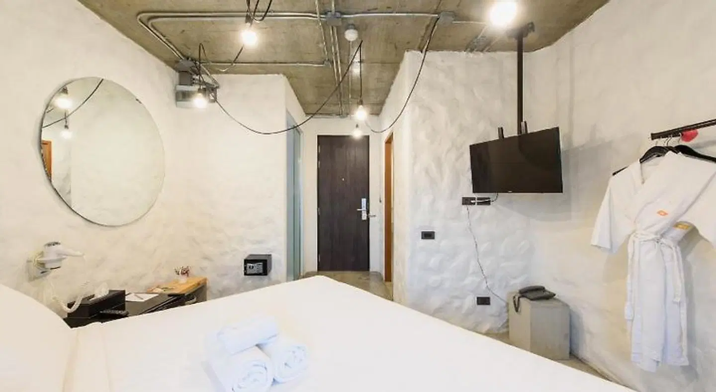 We Terminal Hotel Badezimmer