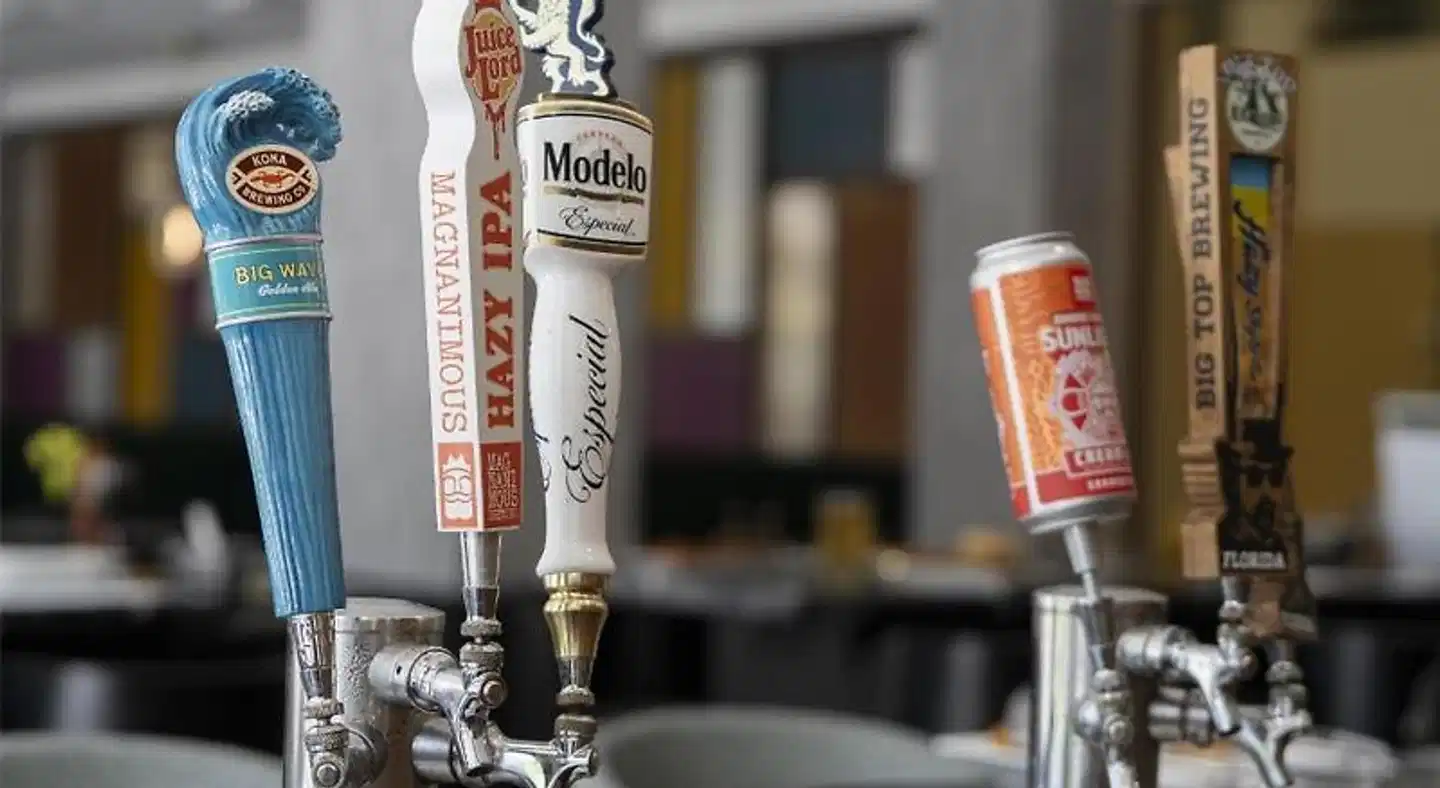 Holiday Inn Sarasota-Airport Sport und Entertainment