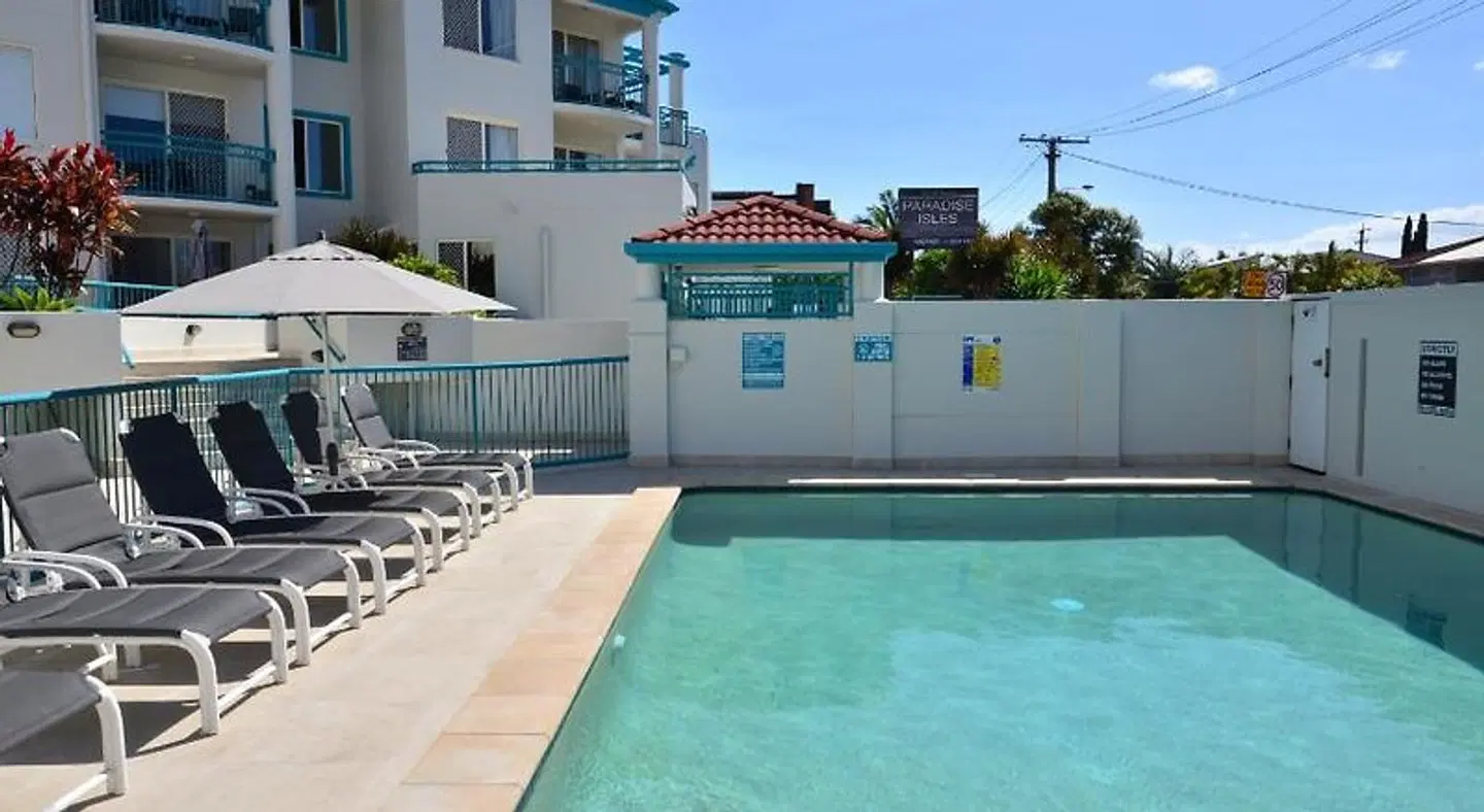 Paradise Isles OUTDOOR_POOL