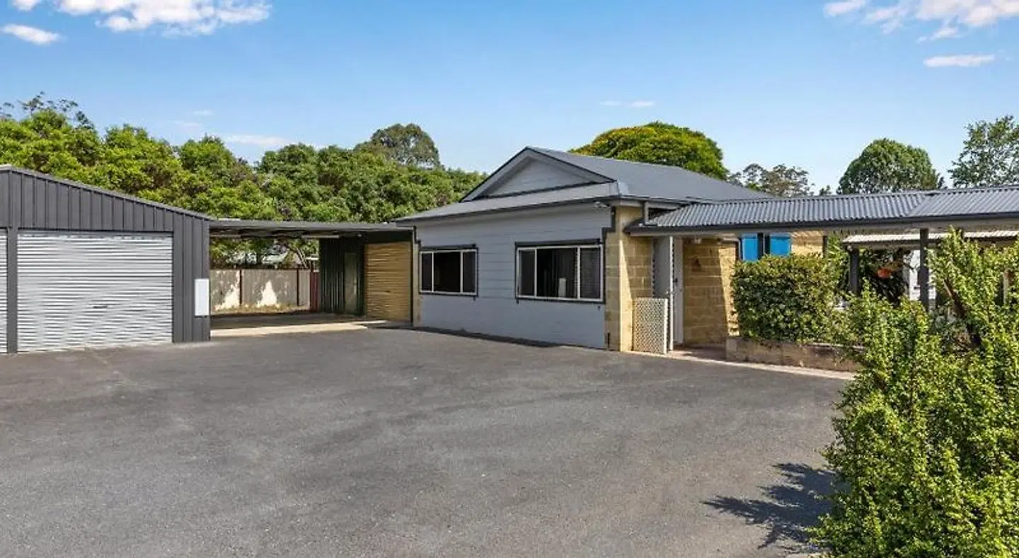 Bonville Lodge Bed & Breakfast EXTERIOR
