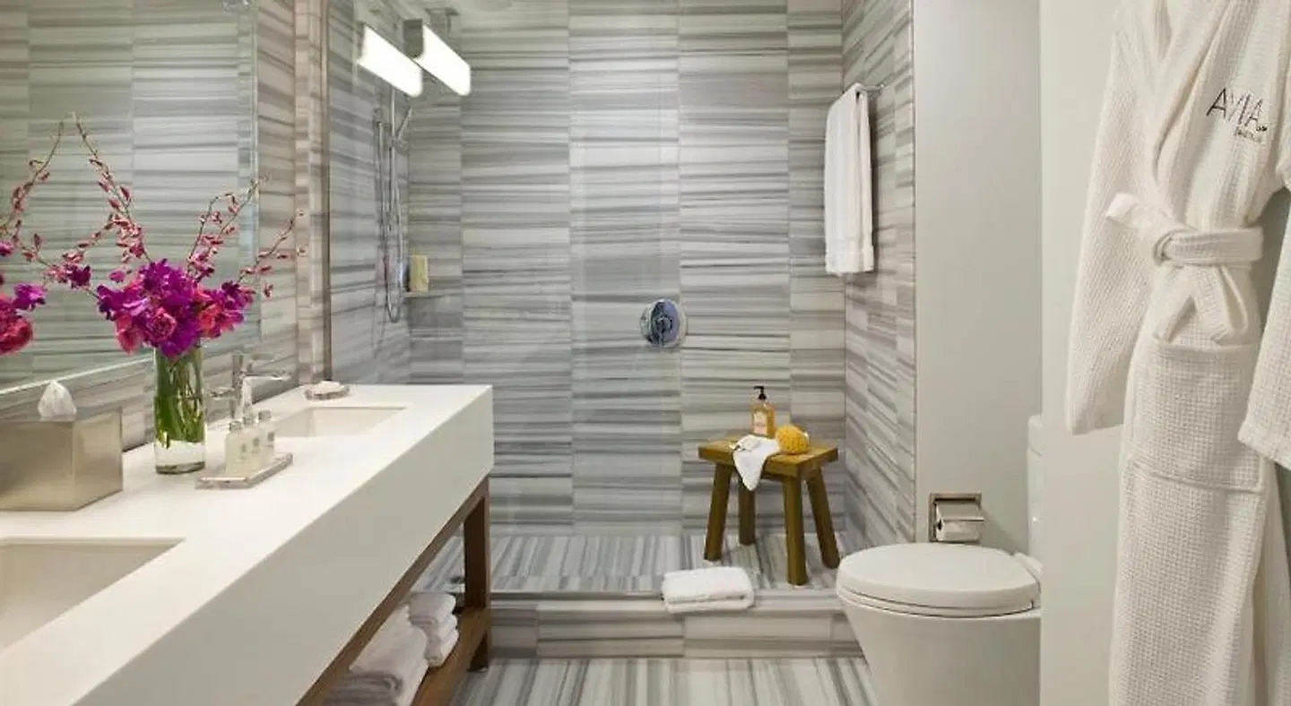 Hyatt Centric The Pike Long Beach Badezimmer