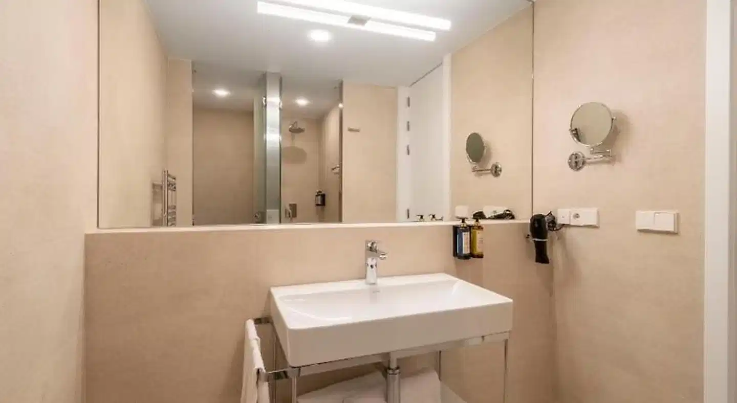 Eurostars Pórtico Alicante Badezimmer