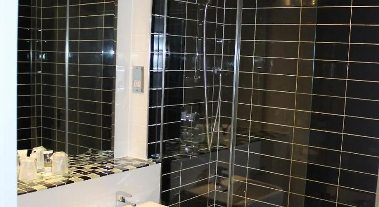 Mercure Newcastle George Washington Hotel Golf and Spa Badezimmer