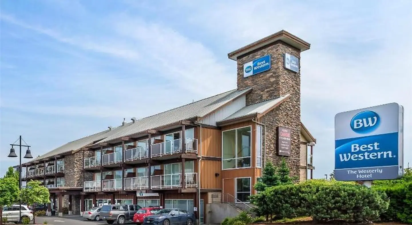 Best Western The Westerly Hotel EXTERIOR