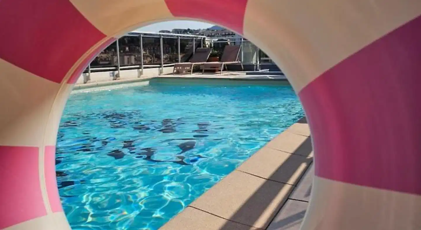 Mercure Nice Centre Notre Dame Hotel Hallenbad