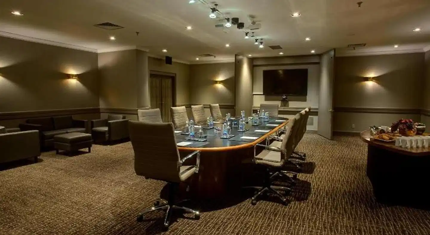 DELTA HOTELS BY MARRIOTT TORONTO AIRPORT & CC Konferenz