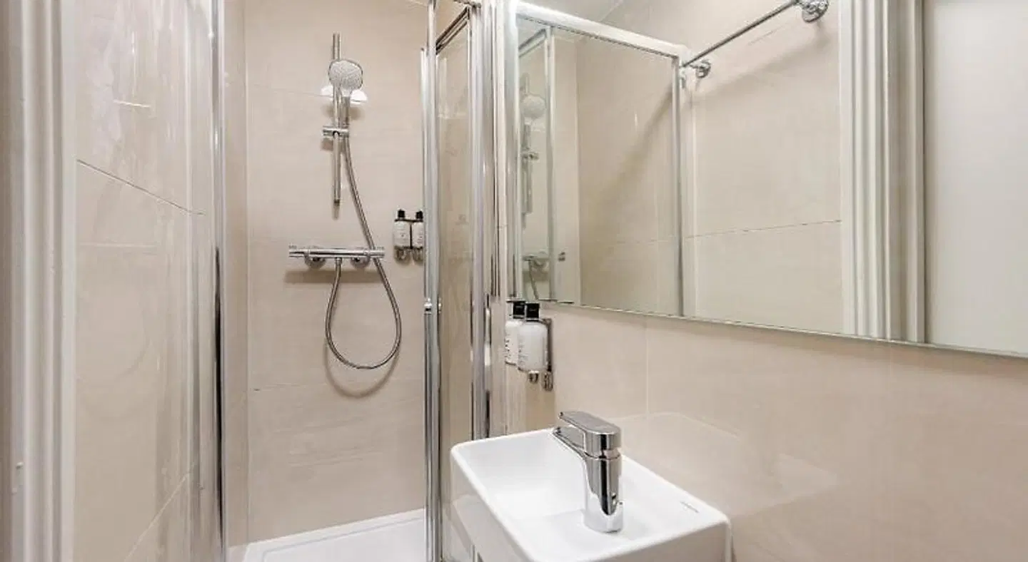 Norfolk Inn Paddington Badezimmer