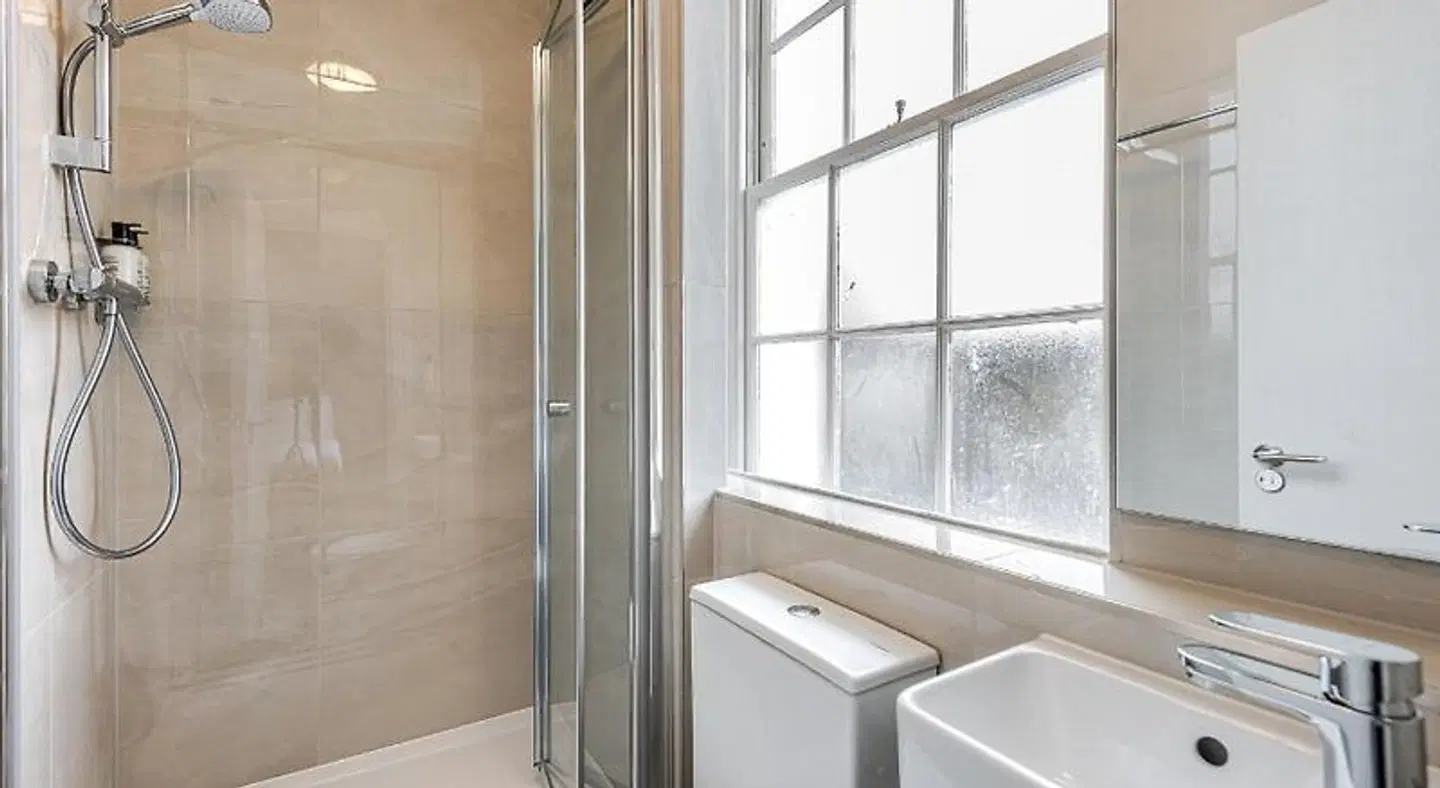 Norfolk Inn Paddington Badezimmer