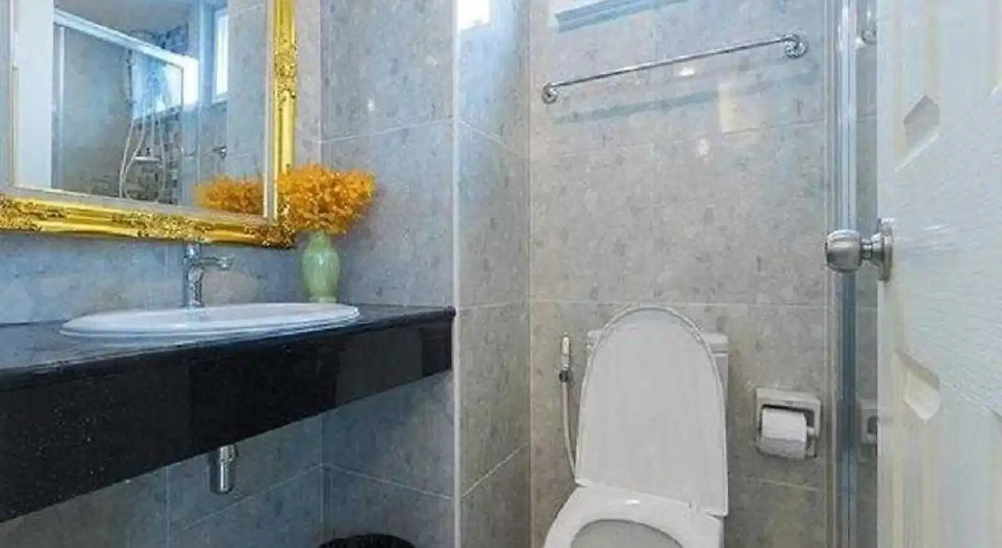 B-YourHome Don Mueang Badezimmer