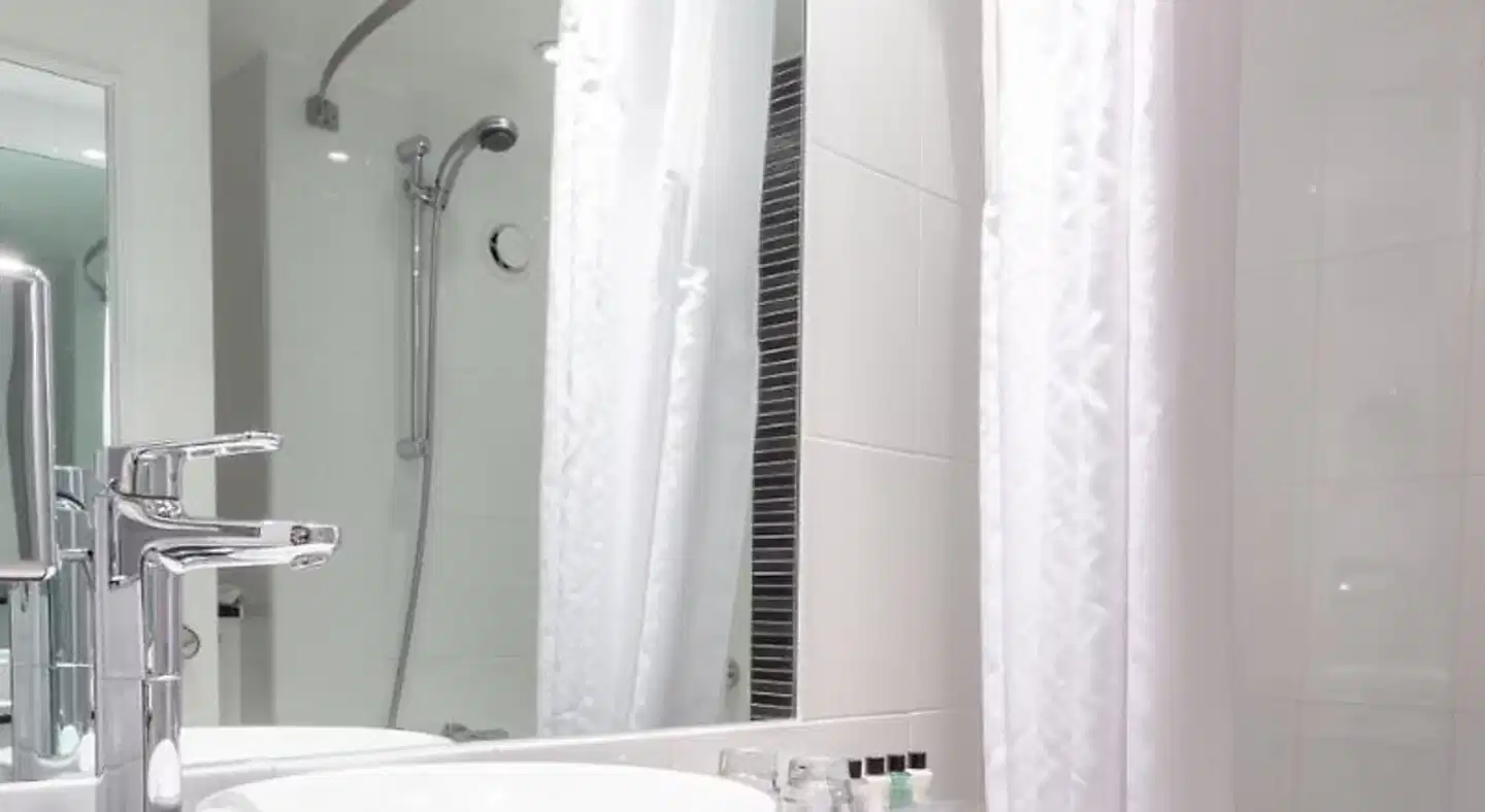 Holiday Inn Glasgow - City Center Theatreland Badezimmer